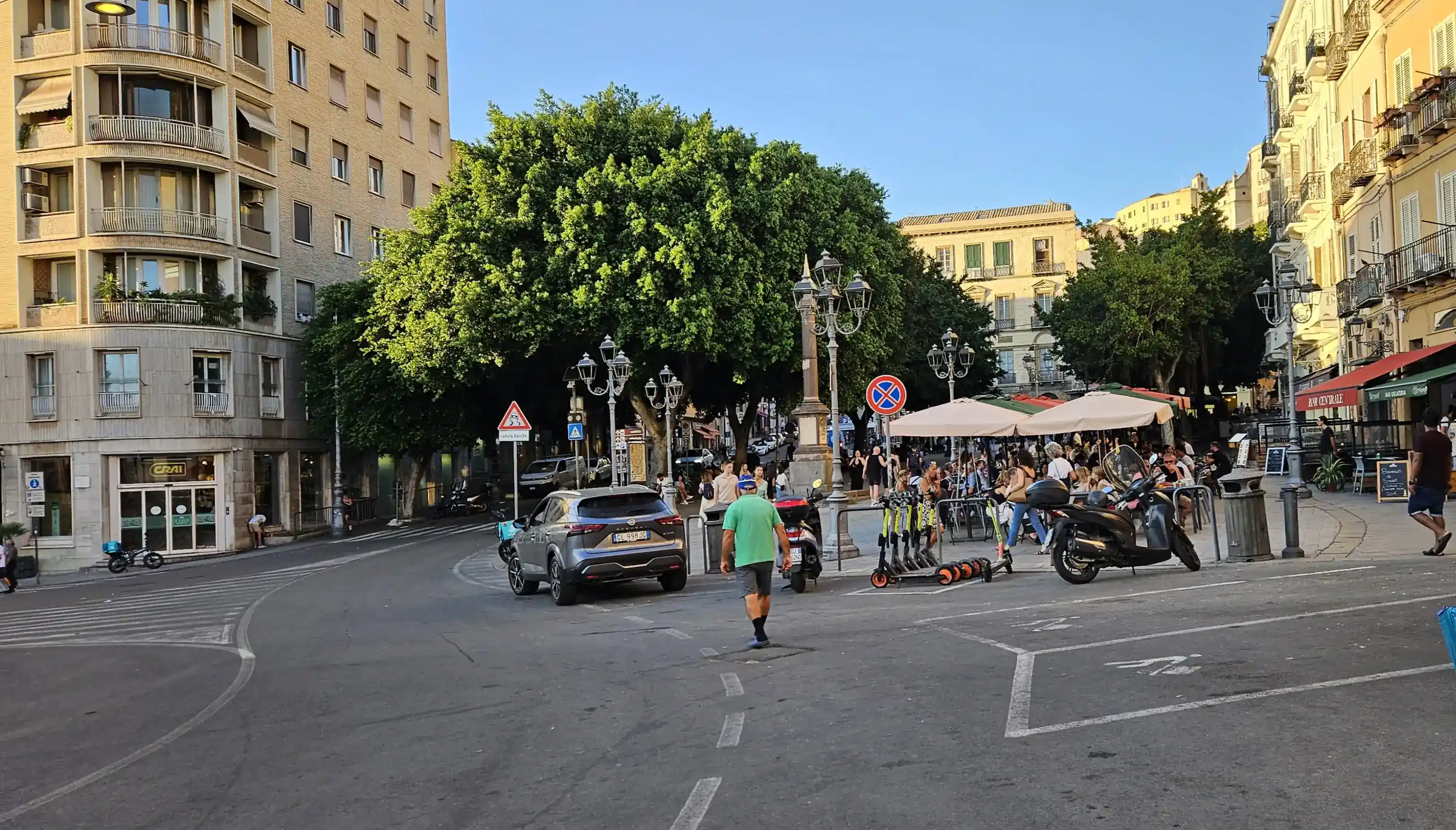 Piazza Yenne a Cagliari