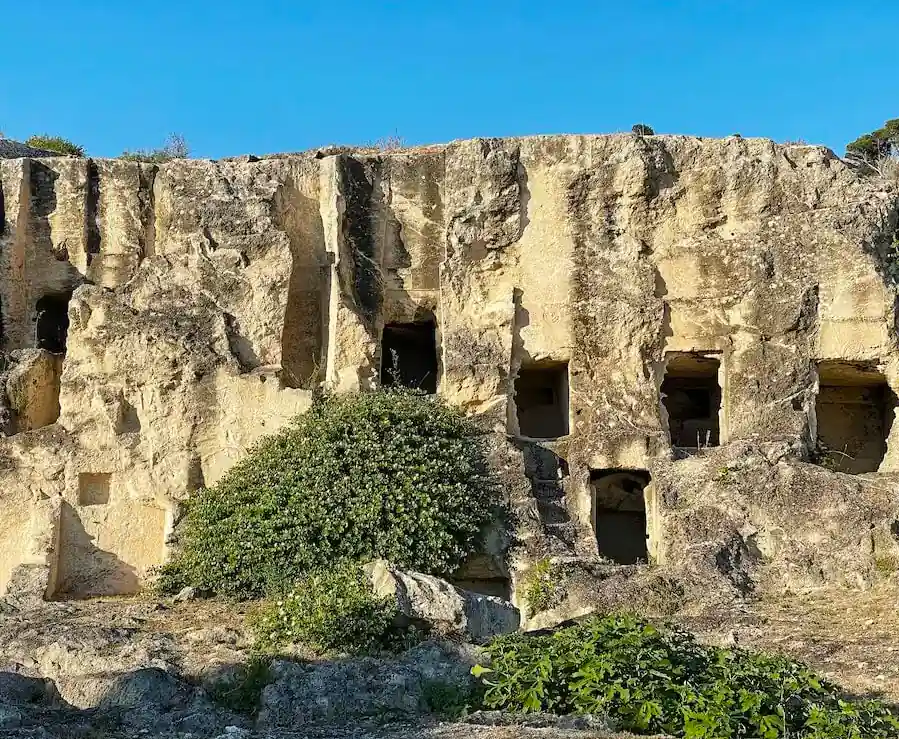Tombe puniche e ipogei di Tuvixeddu