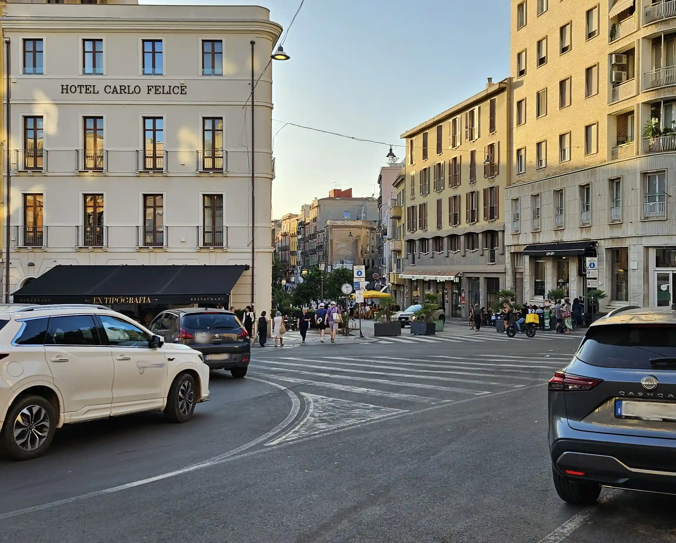 Via Manno e Corso Vittorio Emanuele