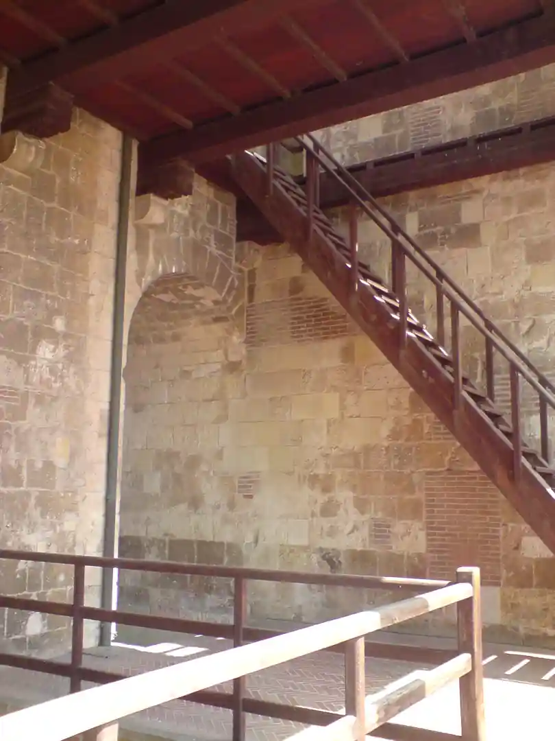 Interno della Torre dell'Elefante